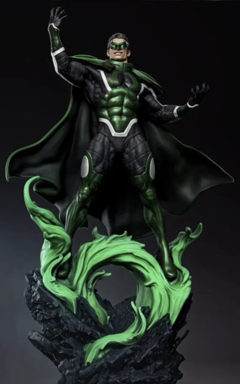 The Parallax (Hal Jordan) figure: black bodysuit and cape, green muscled torso and domino mask, rising from green energy flames.